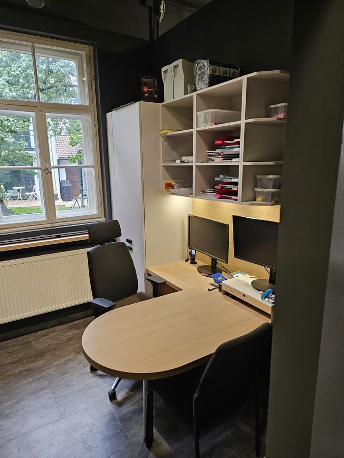 Beratungstisch im Studio